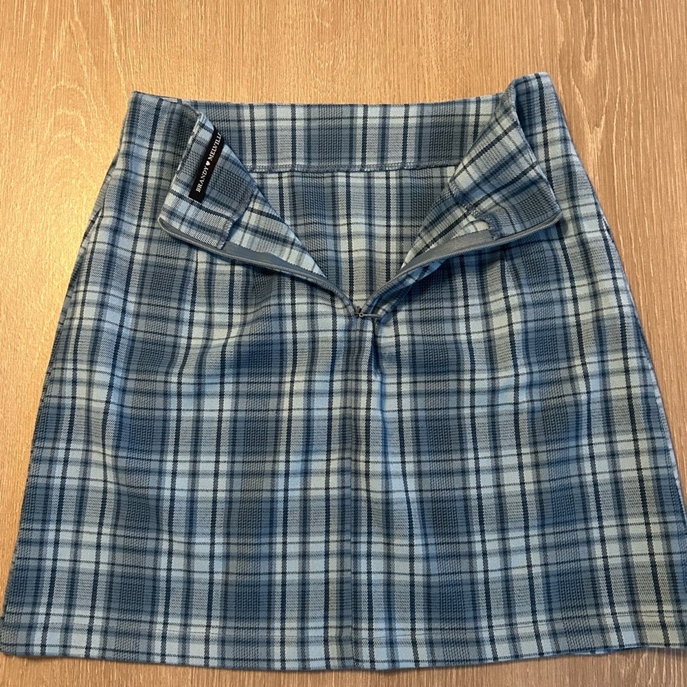 Brandy Melville Blue Black & White Tartan Plaid Mini Skirt Zip Back EUC One Size - Picture 3 of 9